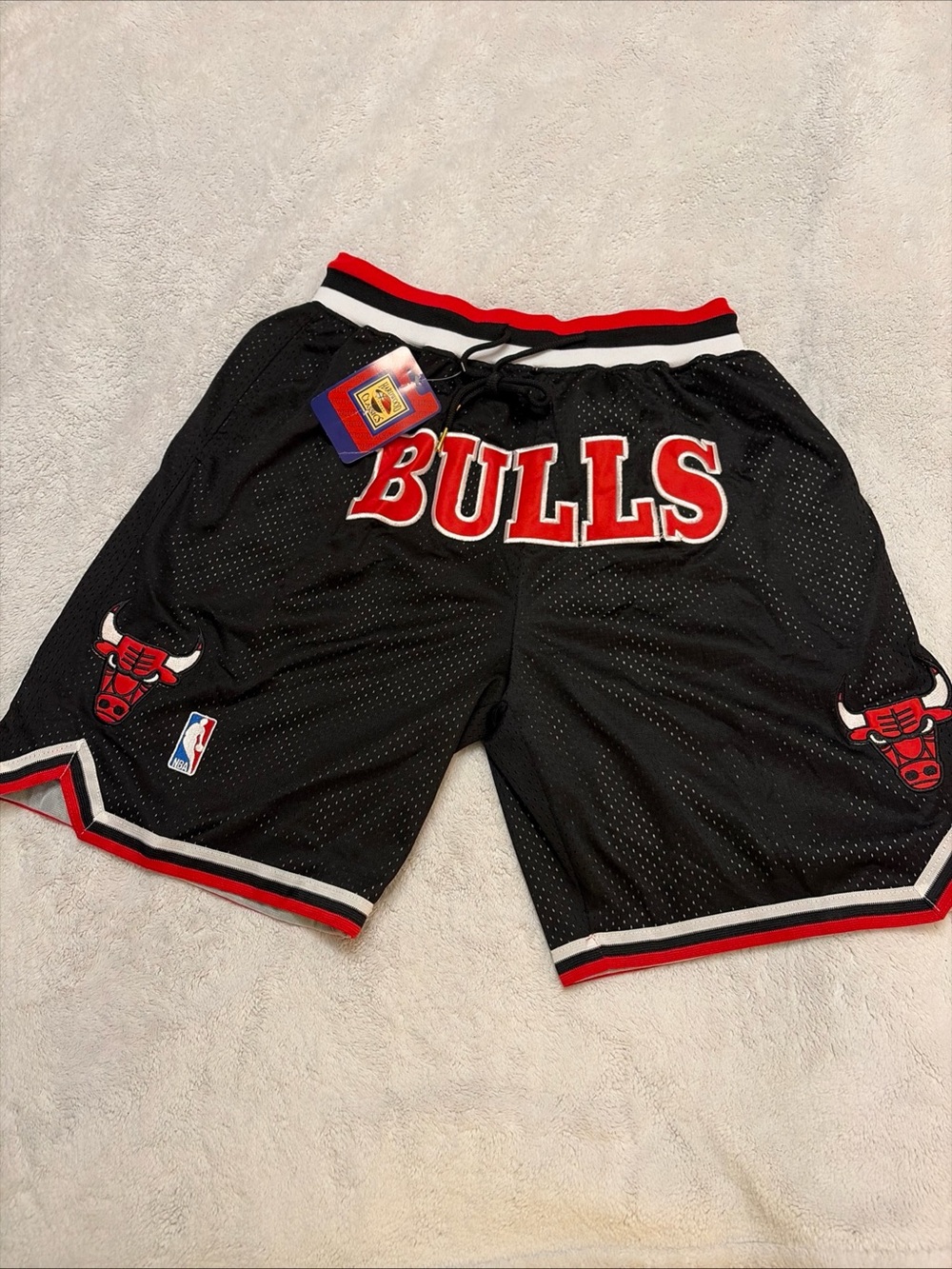 New Chicago Bulls 97-98 Retro Swing Men Black Basketball Shorts Size XL